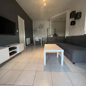 Appartement T2 Avec Terrasse Marignane