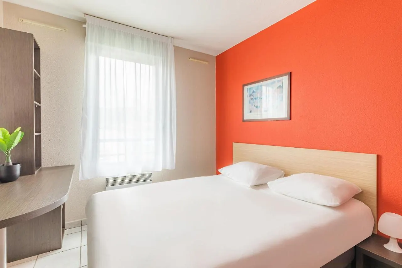 Appart'City Classic Lyon Vaise St Cyr Aparthotel